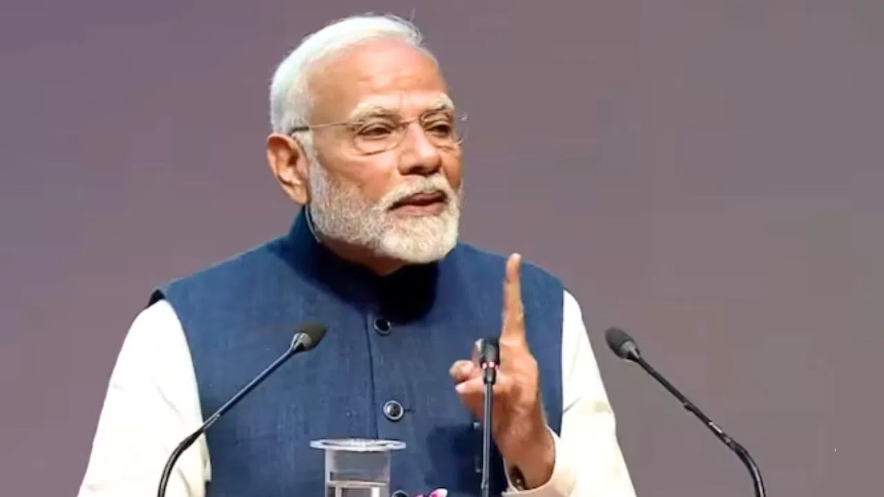 साल 2025: भारत का दुनिया को साफ संदेश, आतंक का मिलेगा करारा जवाब साल 2025: भारत का दुनिया को साफ संदेश, आतंक का मिलेगा करारा जवाब