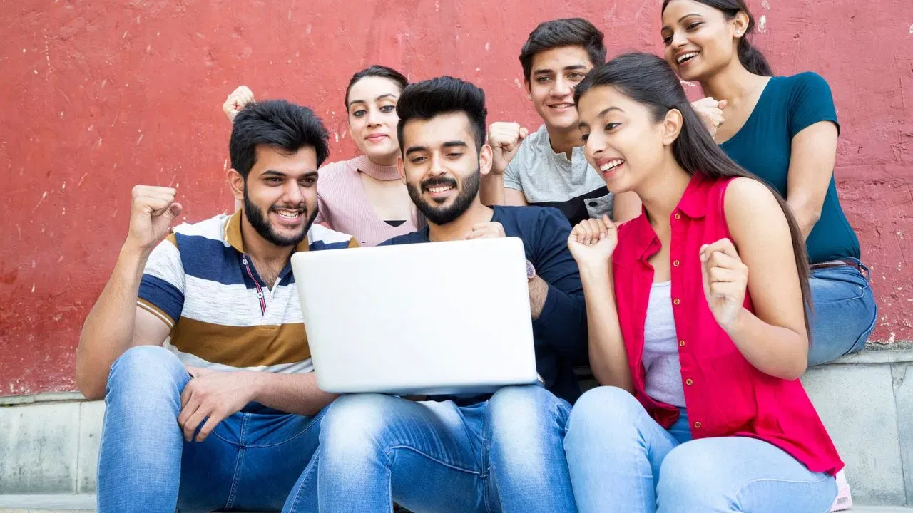 Apprentice: युवाओं के लिए मौका, CSPGCL में करें अप्रेंटिसशिप, जानें पूरी डिटेल्स Apprentice: युवाओं के लिए मौका, CSPGCL में करें अप्रेंटिसशिप, जानें पूरी डिटेल्स