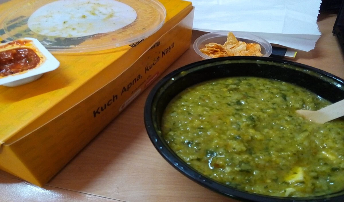 Bathua Ka Jhor Recipe: सिर्फ 15 मिनट में बनाएं रेस्टोरेंट जैसा बथुआ का झोर, Family भी करेगी तारीफ Bathua Ka Jhor Recipe: सिर्फ 15 मिनट में बनाएं रेस्टोरेंट जैसा बथुआ का झोर, Family भी करेगी तारीफ