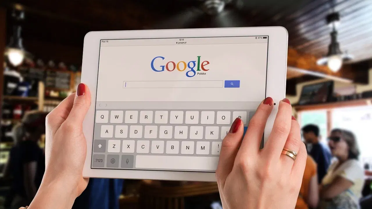 Google Internship 2026: ग्रेजुएट से लेकर पीएचडी छात्रों तक को मौका, जानें कितना मिलेगा स्टाइपेंड Google Internship 2026: ग्रेजुएट से लेकर पीएचडी छात्रों तक को मौका, जानें कितना मिलेगा स्टाइपेंड
