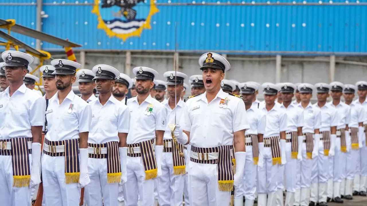 Indian Navy Admit Card 2026: इंडियन नेवी ने जारी कर दिया INCET री-एग्जाम का एडमिट कार्ड, ऐसे करें डाउनलोड Indian Navy Admit Card 2026: इंडियन नेवी ने जारी कर दिया INCET री-एग्जाम का एडमिट कार्ड, ऐसे करें डाउनलोड
