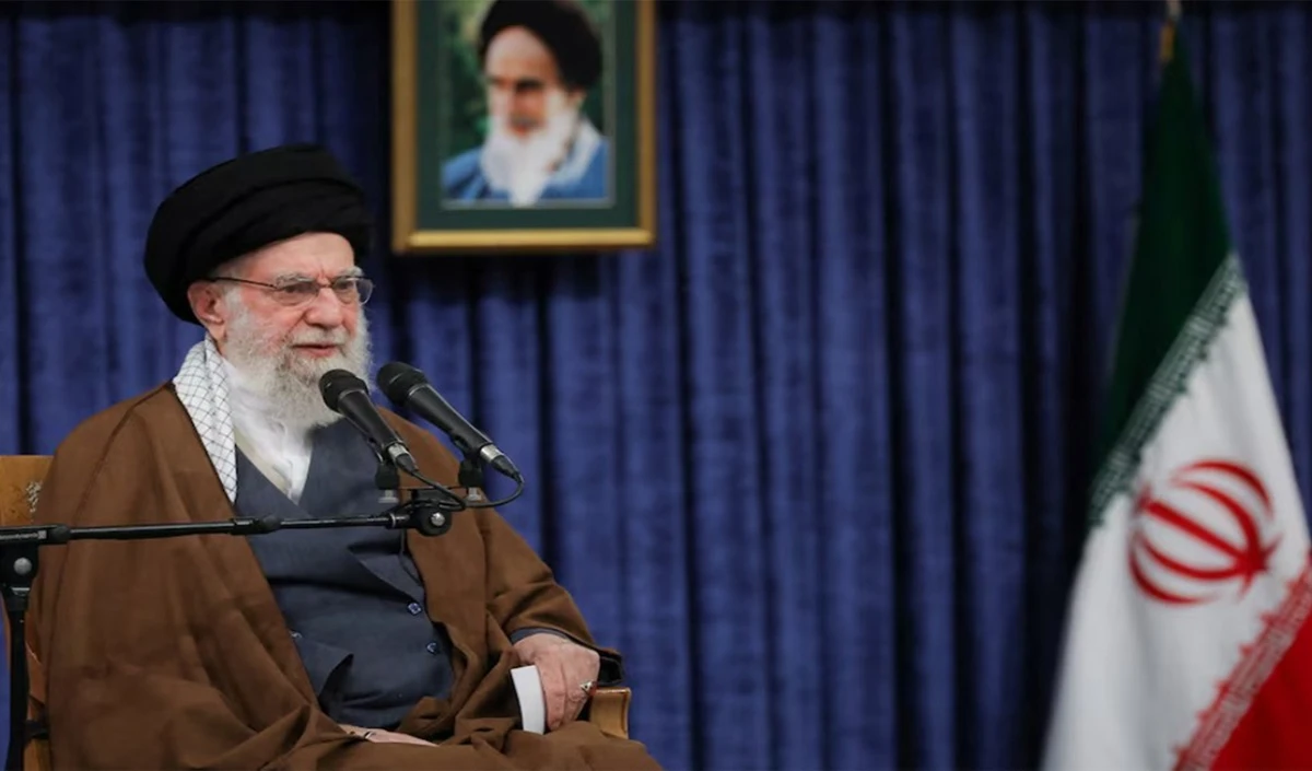 Iran में प्रदर्शन पर भारत से बड़ा खुलासा, मौतें हुईं, लेकिन खामेनेई के दूत ने Sanctions को जिम्मेदार ठहराया Iran में प्रदर्शन पर भारत से बड़ा खुलासा, मौतें हुईं, लेकिन खामेनेई के दूत ने Sanctions को जिम्मेदार ठहराया
