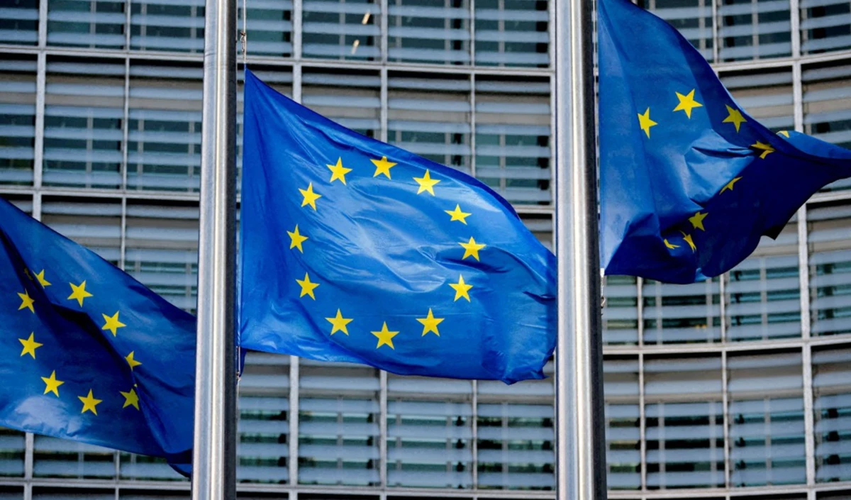 Pakistan में वकील Imaan Mazari को जेल, EU ने Freedom of Speech पर घेरा, इस्लामाबाद की फजीहत Pakistan में वकील Imaan Mazari को जेल, EU ने Freedom of Speech पर घेरा, इस्लामाबाद की फजीहत