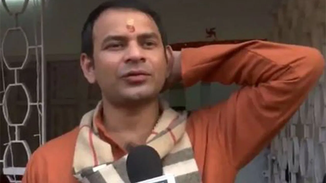 RJD का JJD में विलय होगा… दही-चूड़ा पार्टी के बाद बोले तेज प्रताप, तेजस्वी पर ली चुटकी RJD का JJD में विलय होगा... दही-चूड़ा पार्टी के बाद बोले तेज प्रताप, तेजस्वी पर ली चुटकी
