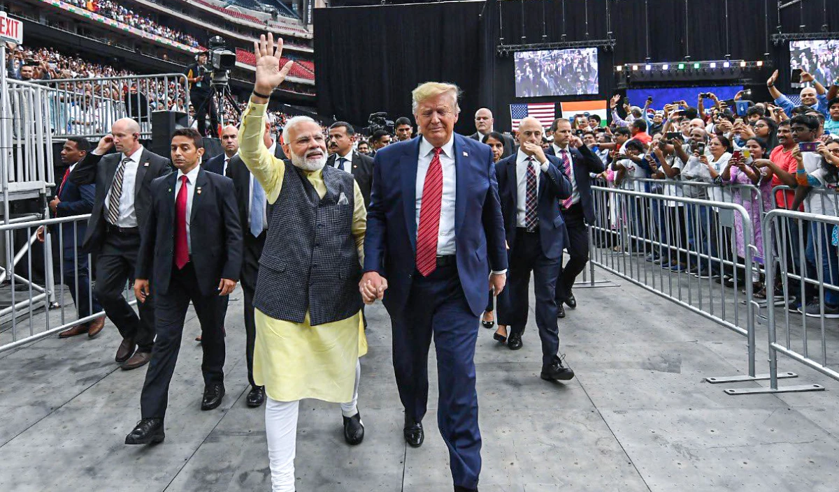 Trump ने अचानक PM मोदी का नाम लेकर किया बड़ा धमाका, सब हैरान! Trump ने अचानक PM मोदी का नाम लेकर किया बड़ा धमाका, सब हैरान!