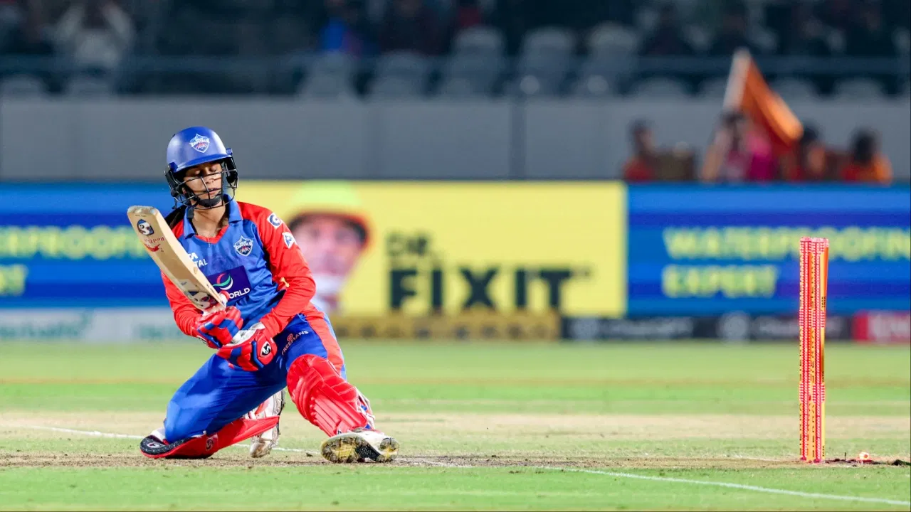 WPL 2026: दिल्ली कैपिटल्स की हार के बाद जेमिमा रोड्रिग्ज को हुआ 12 लाख रुपये का नुकसान WPL 2026: दिल्ली कैपिटल्स की हार के बाद जेमिमा रोड्रिग्ज को हुआ 12 लाख रुपये का नुकसान