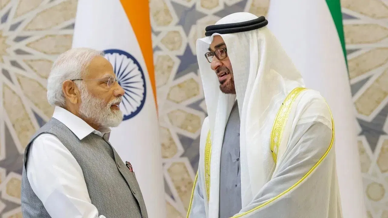ईरान टेंशन के बीच UAE के राष्ट्रपति का भारत दौरा… CEPA समेत इन मुद्दों पर होगी चर्चा ईरान टेंशन के बीच UAE के राष्ट्रपति का भारत दौरा... CEPA समेत इन मुद्दों पर होगी चर्चा