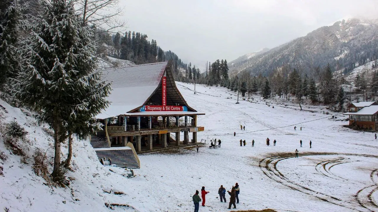 उत्तराखंड, हिमाचल और जम्मू-कश्मीर… इन राज्यों में कब और कहां होगी बर्फबारी? मौसम विभाग की चेतावनी में बढ़ाई टेंशन उत्तराखंड, हिमाचल और जम्मू-कश्मीर... इन राज्यों में कब और कहां होगी बर्फबारी? मौसम विभाग की चेतावनी में बढ़ाई टेंशन