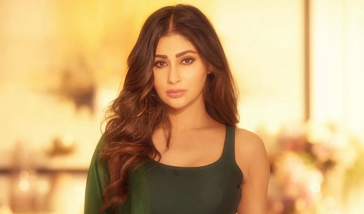 एक्ट्रेस Mouni Roy के साथ Karnal में शर्मनाक हरकत, बोलीं- ‘दादा की उम्र वालों ने की बदतमीजी’ एक्ट्रेस Mouni Roy के साथ Karnal में शर्मनाक हरकत, बोलीं- 'दादा की उम्र वालों ने की बदतमीजी'