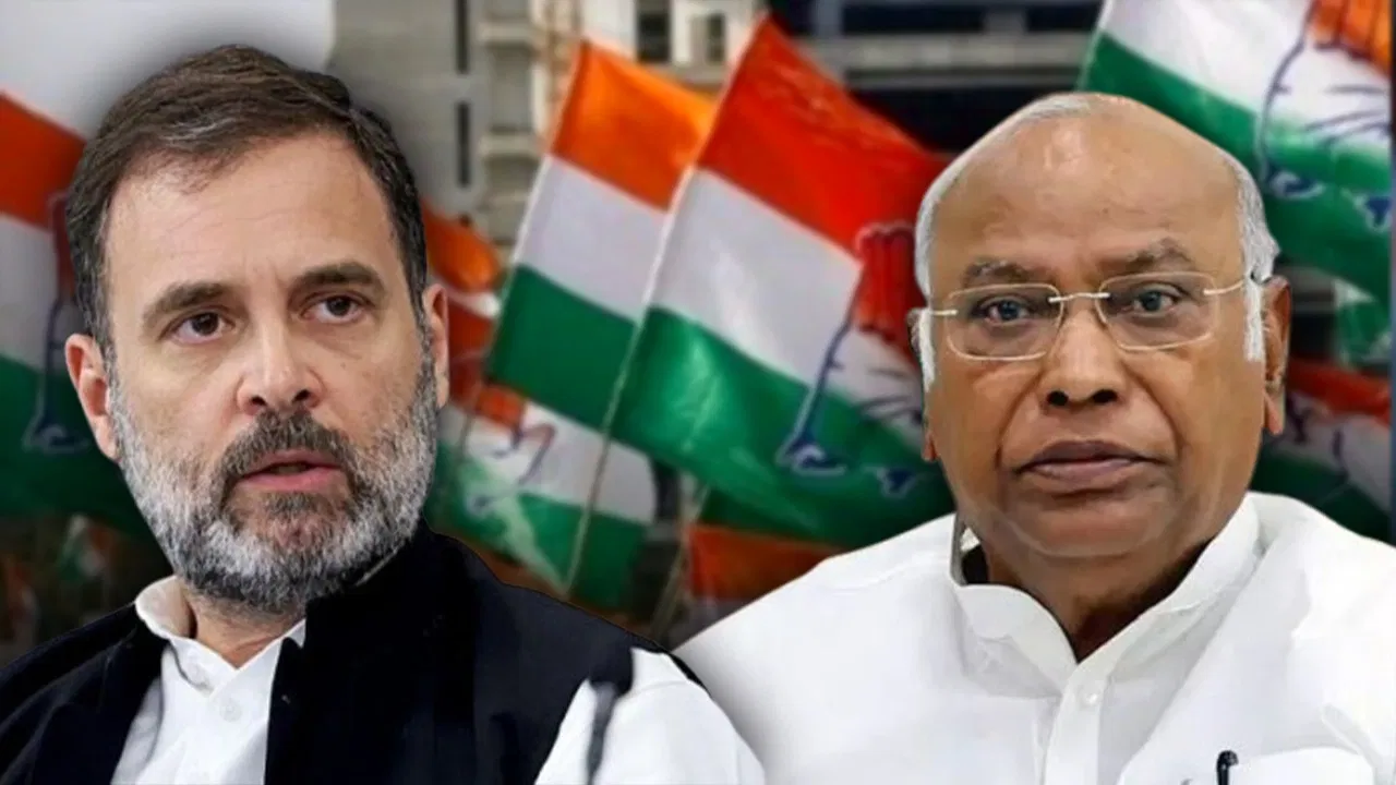 कांग्रेस ने केरल में सत्ता वापसी के लिए बनाया प्लान, मिशन 100 के लिए एजेंडे में गठबंधन-महापंचायत और धार्मिक मुद्दे कांग्रेस ने केरल में सत्ता वापसी के लिए बनाया प्लान, मिशन 100 के लिए एजेंडे में गठबंधन-महापंचायत और धार्मिक मुद्दे