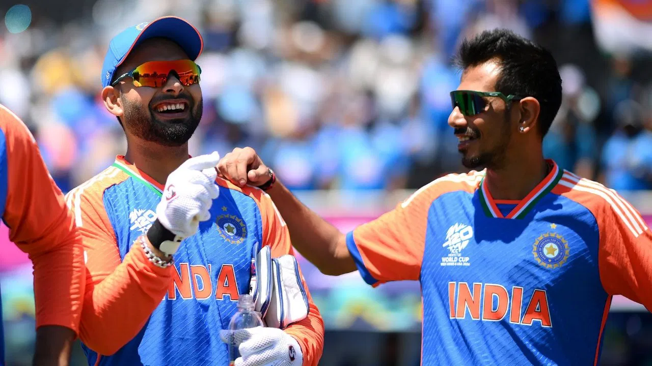 टीम इंडिया के स्टार खिलाड़ी का कॉमेंट्री में डेब्यू, IND vs NZ मैच में पहली बार संभाला मोर्चा टीम इंडिया के स्टार खिलाड़ी का कॉमेंट्री में डेब्यू, IND vs NZ मैच में पहली बार संभाला मोर्चा