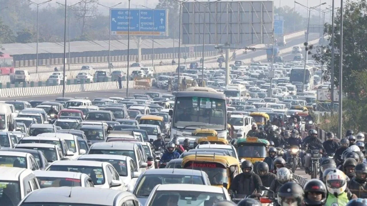दिल्ली के कालिंदी कुंज से नोएडा तक जाम से मिलेगी राहत, नोएडा प्राधिकरण ने बनाया मास्टरप्लान दिल्ली के कालिंदी कुंज से नोएडा तक जाम से मिलेगी राहत, नोएडा प्राधिकरण ने बनाया मास्टरप्लान