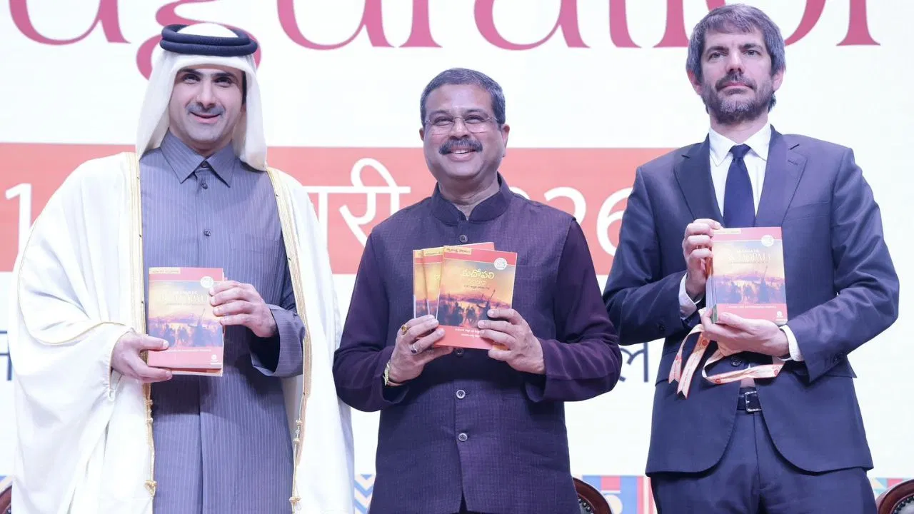 दिल्ली वर्ल्ड बुक फेयर-2026 का भव्य आगाज, केंद्रीय शिक्षा मंत्री धर्मेंद्र प्रधान ने रीडिंग कल्चर को बताया जनआंदोलन दिल्ली वर्ल्ड बुक फेयर-2026 का भव्य आगाज, केंद्रीय शिक्षा मंत्री धर्मेंद्र प्रधान ने रीडिंग कल्चर को बताया जनआंदोलन