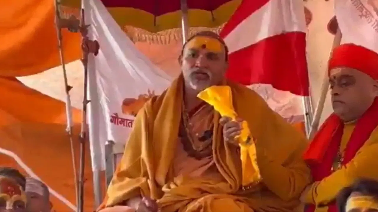 न सम्मान, न स्नान… शंकराचार्य विवाद का प्रयागराज चैप्टर क्लोज, 10 दिन बाद माघ मेले से लौटे अविमुक्तेश्वरानंद न सम्मान, न स्नान... शंकराचार्य विवाद का प्रयागराज चैप्टर क्लोज, 10 दिन बाद माघ मेले से लौटे अविमुक्तेश्वरानंद