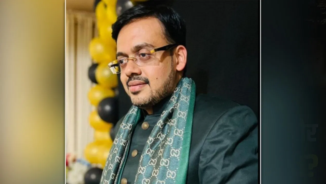 बेटा कर रहा प्रताड़ित, कब्जा करना चाहता है घर… IAS अभय सिंह पर उनकी मां ने लगाए कई गंभीर आरोप बेटा कर रहा प्रताड़ित, कब्जा करना चाहता है घर... IAS अभय सिंह पर उनकी मां ने लगाए कई गंभीर आरोप