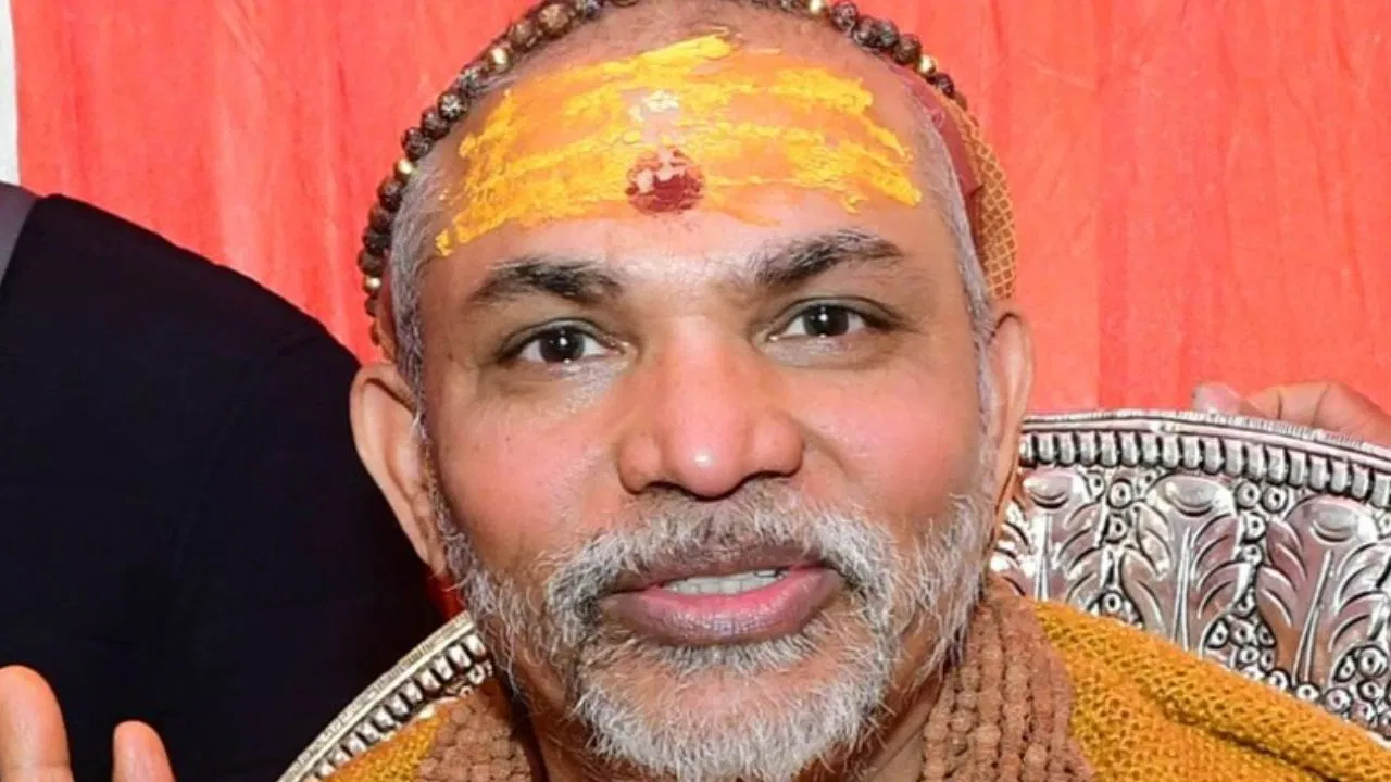 ‘भारी मन से प्रयाग से लौटना पड़ रहा, न्याय का इंतजार…’ अविमुक्तेश्वरानंद का धरना होगा खत्म, क्यों लिया ये फैसला? 'भारी मन से प्रयाग से लौटना पड़ रहा, न्याय का इंतजार...' अविमुक्तेश्वरानंद का धरना होगा खत्म, क्यों लिया ये फैसला?