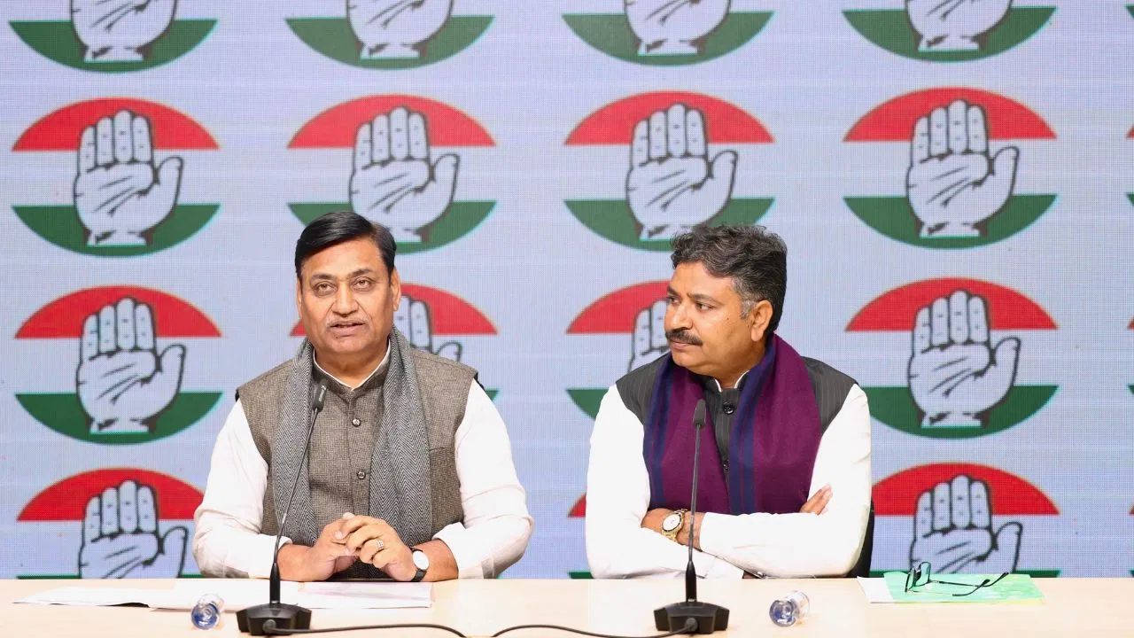 राजस्थान में BLA फर्जी साइन कर रहे, 17 दिसंबर से 16 हजार वोट जोड़े… कांग्रेस नेता बोले-लोकतंत्र खतरे में है राजस्थान में BLA फर्जी साइन कर रहे, 17 दिसंबर से 16 हजार वोट जोड़े... कांग्रेस नेता बोले-लोकतंत्र खतरे में है