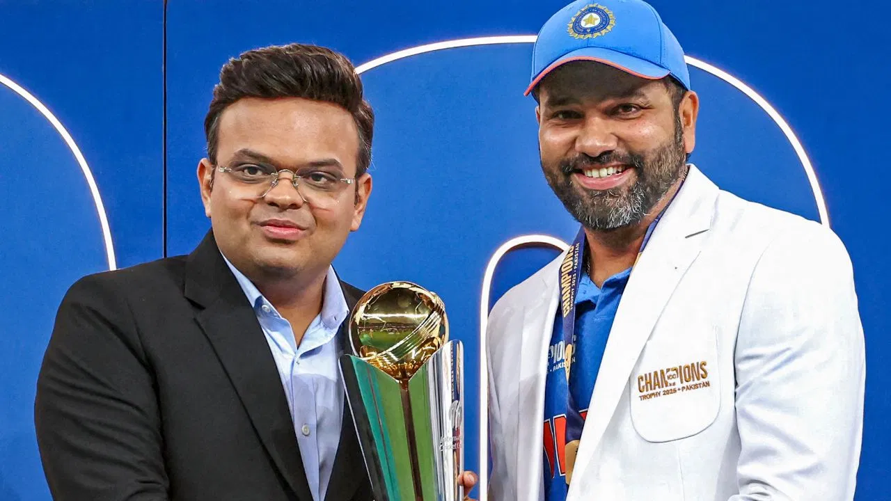 रोहित शर्मा हमारे कप्तान… सूर्यकुमार यादव के सामने ICC चेयरमैन जय शाह ने ऐसा क्यों कह दिया?- VIDEO रोहित शर्मा हमारे कप्तान... सूर्यकुमार यादव के सामने ICC चेयरमैन जय शाह ने ऐसा क्यों कह दिया?- VIDEO