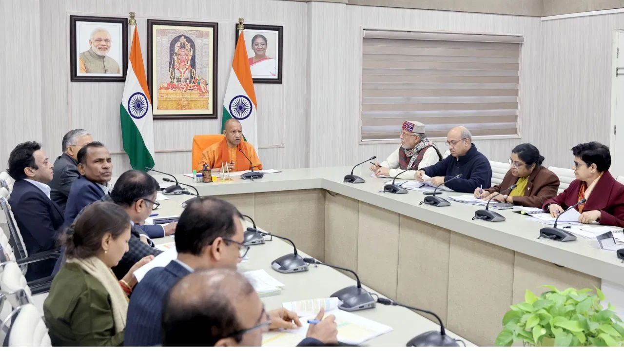 समय आ गया, जनता से जुड़ी योजनाएं समय पर हों पूरी…यूपी में सभी अधिकारियों को सख्त निर्देश जारी समय आ गया, जनता से जुड़ी योजनाएं समय पर हों पूरी...यूपी में सभी अधिकारियों को सख्त निर्देश जारी