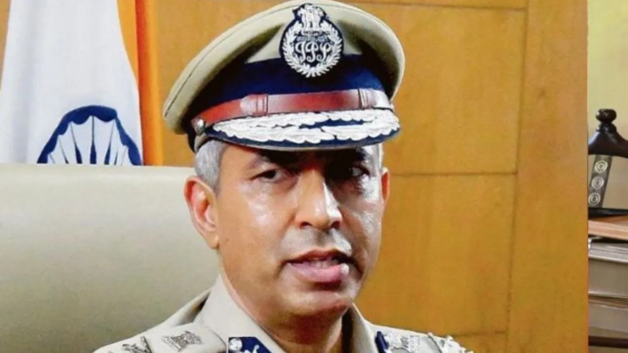 हरियाणा कैडर के IPS शत्रुजीत कपूर बने ITBP के नए DG, बीएसएफ और NIA की इन्हें मिली कमान हरियाणा कैडर के IPS शत्रुजीत कपूर बने ITBP के नए DG, बीएसएफ और NIA की इन्हें मिली कमान