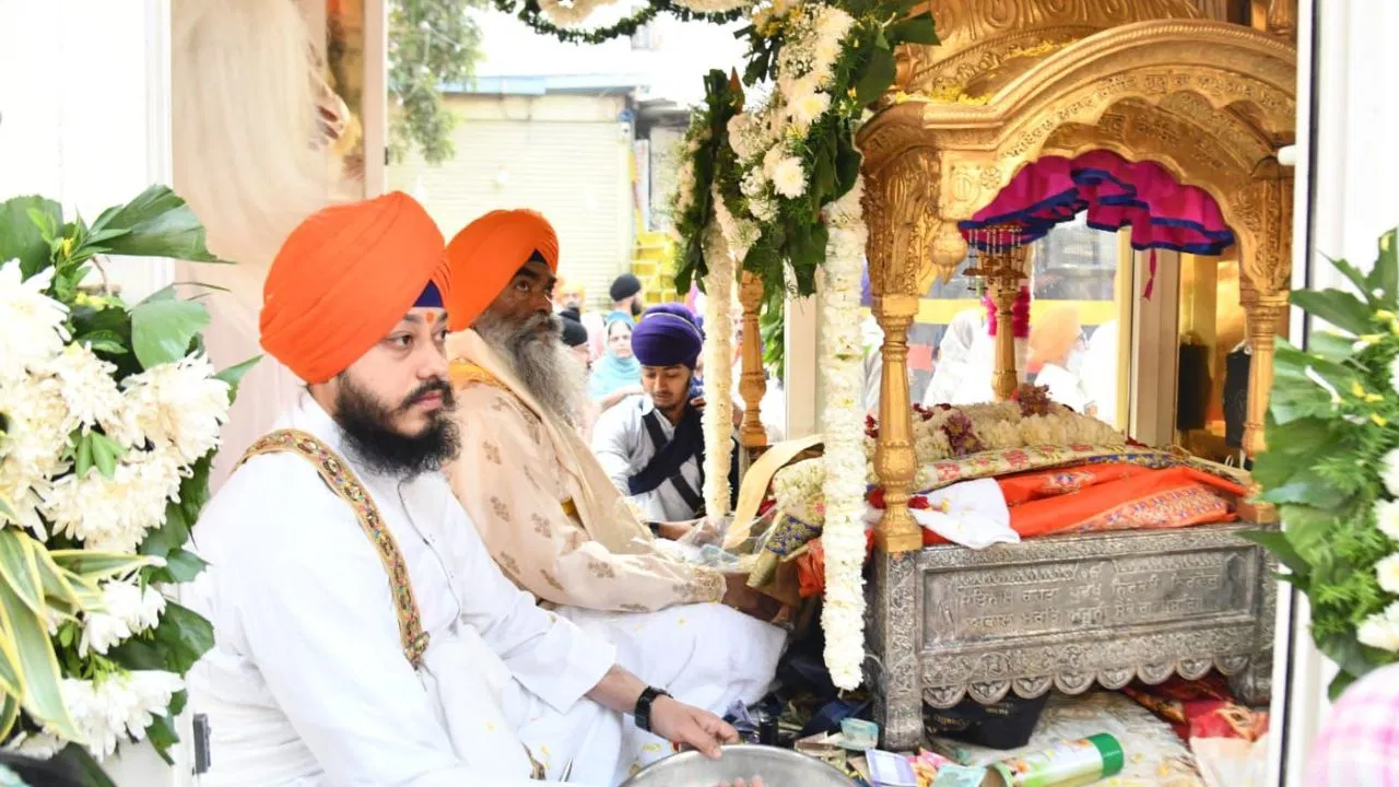 हिंद दी चादर श्री गुरु तेग बहादुर का 350वां शहादत समागम वर्ष, नांदेड में भव्य कार्यक्रम का आयोजन हिंद दी चादर श्री गुरु तेग बहादुर का 350वां शहादत समागम वर्ष, नांदेड में भव्य कार्यक्रम का आयोजन