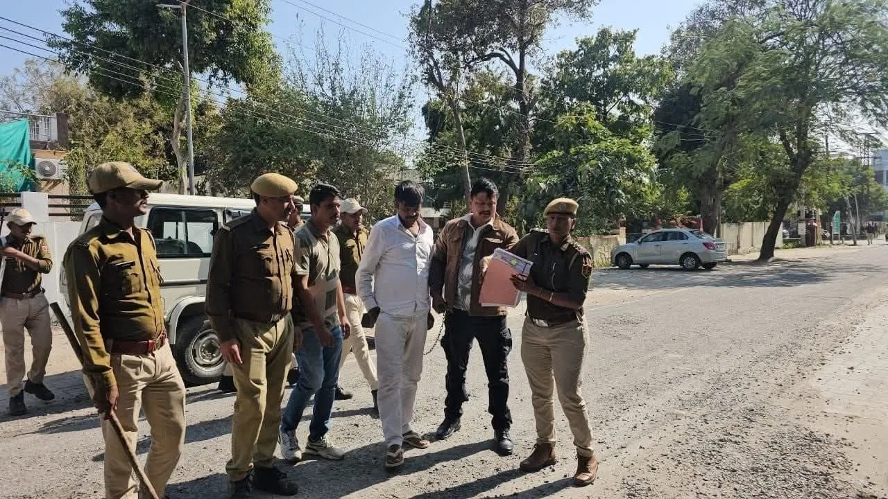 42 साल उम्र, मुकदमे भी 42… राजसमंद गोल्ड लूट का मास्टरमाइंड सुबोध सिंह गिरफ्तार, 2 साल बाद मिली सफलता 42 साल उम्र, मुकदमे भी 42... राजसमंद गोल्ड लूट का मास्टरमाइंड सुबोध सिंह गिरफ्तार, 2 साल बाद मिली सफलता