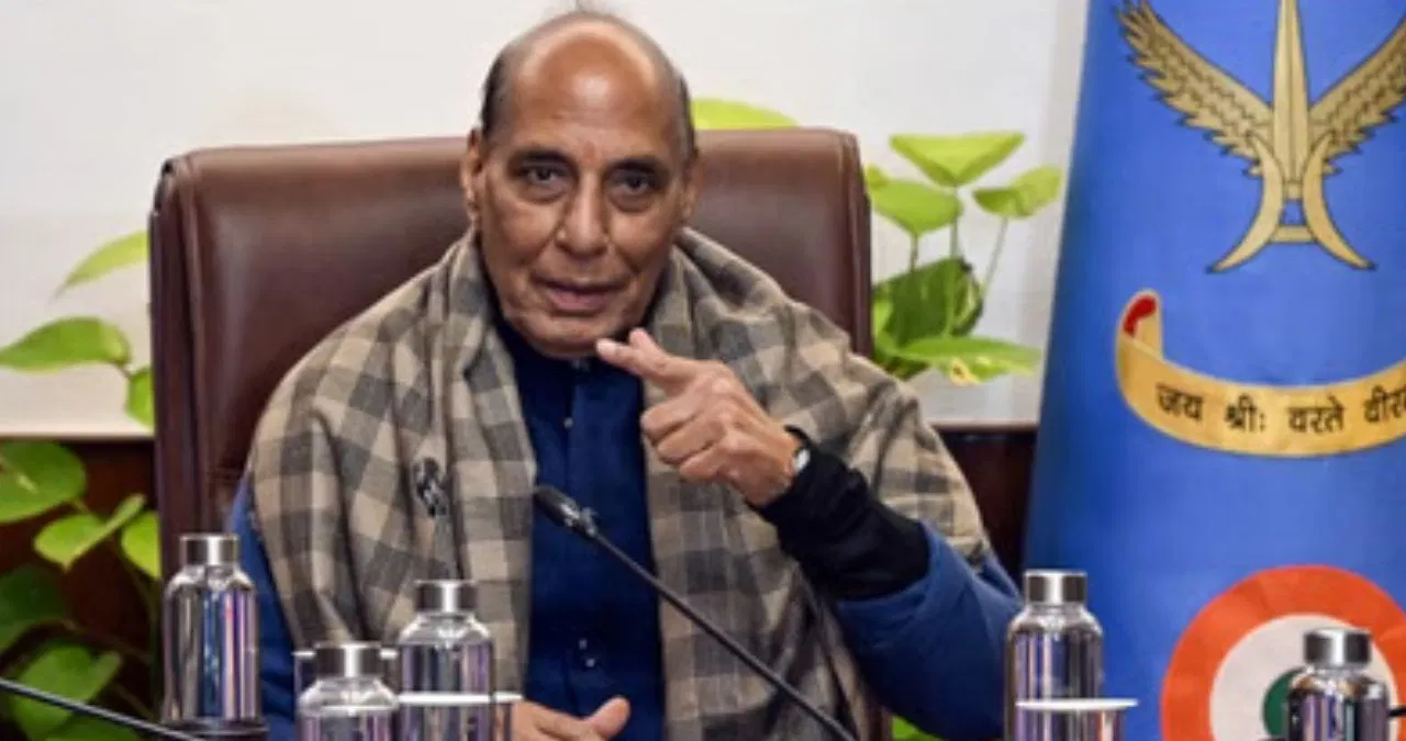 DAC ने 3.60 लाख करोड़ के रक्षा सौदों को दी मंजूरी, तीनों सेनाओं की बढ़ेगी ताकत DAC ने 3.60 लाख करोड़ के रक्षा सौदों को दी मंजूरी, तीनों सेनाओं की बढ़ेगी ताकत