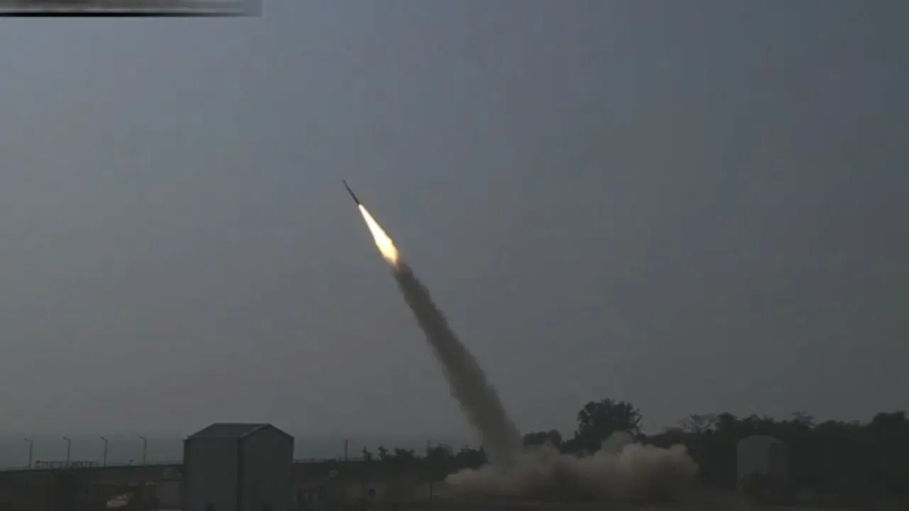 DRDO की बड़ी सफलता, SFDR तकनीक का किया सफल परीक्षण DRDO की बड़ी सफलता, SFDR तकनीक का किया सफल परीक्षण