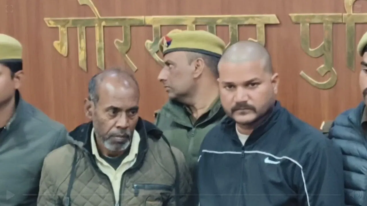 Gorakhpur Crime News: लिव इन पार्टनर ने की थी प्रिया शेट्टी की हत्या, पत्नी और ससुर भी थे शामिल; 3 दिन पहले मिला था शव Gorakhpur Crime News: लिव इन पार्टनर ने की थी प्रिया शेट्टी की हत्या, पत्नी और ससुर भी थे शामिल; 3 दिन पहले मिला था शव