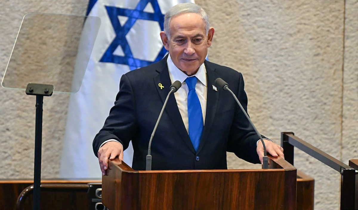 India-Israel Relationship की नयी उड़ान! Narendra Modi के स्वागत में तिरंगे की रोशनी में नहाया इजरायल, Benjamin Netanyahu खुद करेंगे अगवानी India-Israel Relationship की नयी उड़ान! Narendra Modi के स्वागत में तिरंगे की रोशनी में नहाया इजरायल, Benjamin Netanyahu खुद करेंगे अगवानी