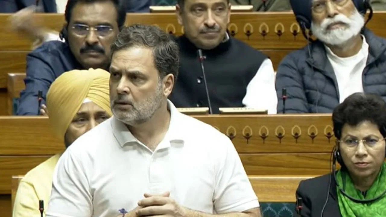 Rahul Gandhi Speech: ‘भारत माता को बेच दिया..’, अमेरिका से ट्रेड डील पर संसद में भड़के राहुल गांधी Rahul Gandhi Speech: 'भारत माता को बेच दिया..', अमेरिका से ट्रेड डील पर संसद में भड़के राहुल गांधी