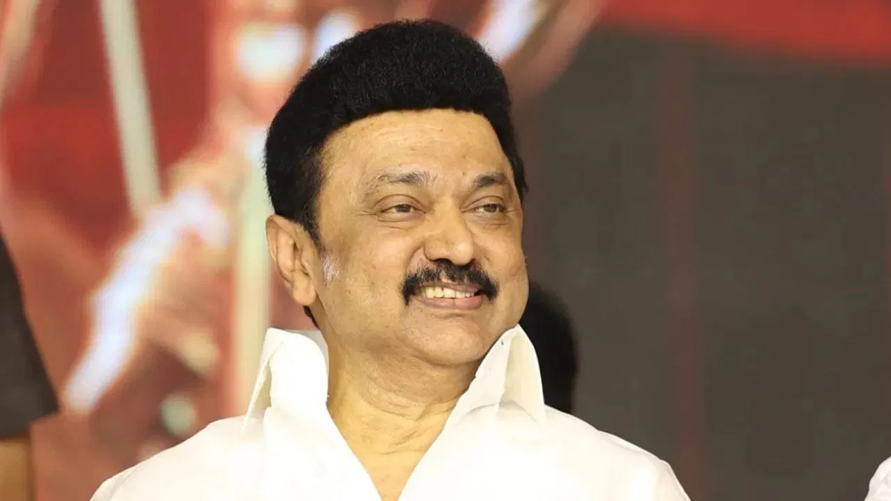 Tamilnadu Polls: कांग्रेस की नाराजगी के बाद DMK हुआ अलर्ट, सीट शेयरिंग के लिए कमेटी बनाने का ऐलान Tamilnadu Polls: कांग्रेस की नाराजगी के बाद DMK हुआ अलर्ट, सीट शेयरिंग के लिए कमेटी बनाने का ऐलान