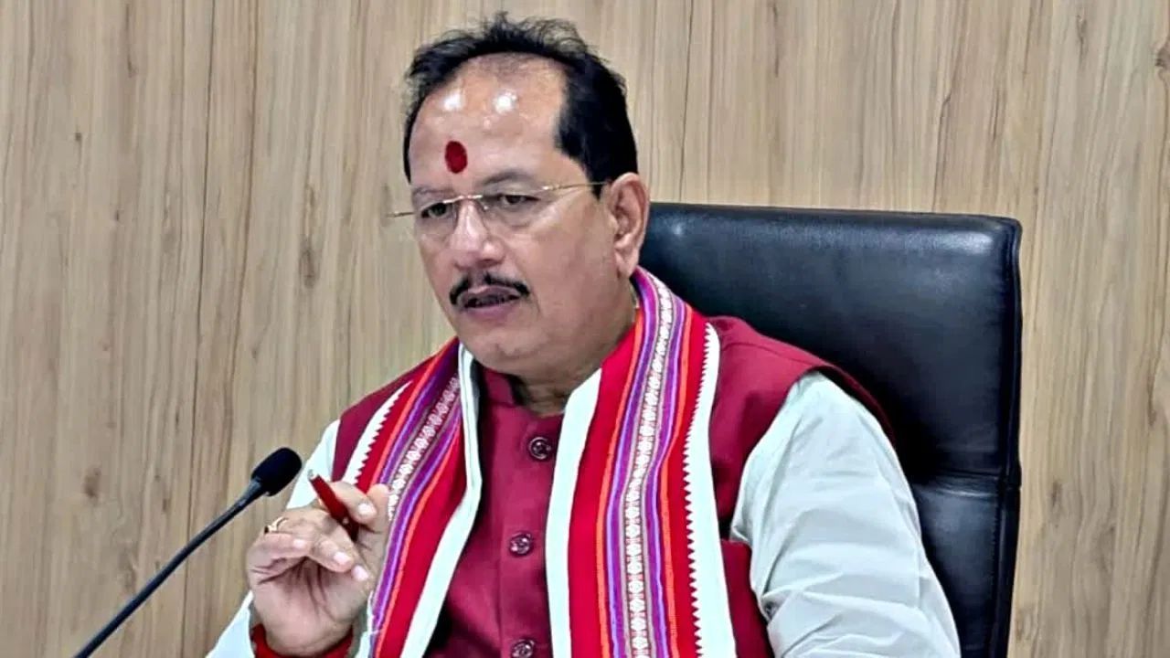 बिहार में अब सड़क पर नहीं बिकेगा मांस! डिप्टी सीएम विजय सिन्हा ने दिया निर्देश बिहार में अब सड़क पर नहीं बिकेगा मांस! डिप्टी सीएम विजय सिन्हा ने दिया निर्देश