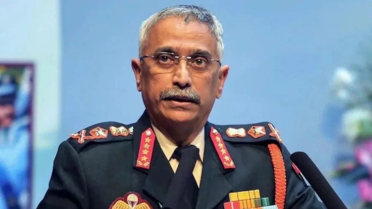 रिलीज से पहले ही विवादों में नरवणे की किताब, दिल्ली पुलिस की स्पेशल सेल ने दर्ज किया केस रिलीज से पहले ही विवादों में नरवणे की किताब, दिल्ली पुलिस की स्पेशल सेल ने दर्ज किया केस
