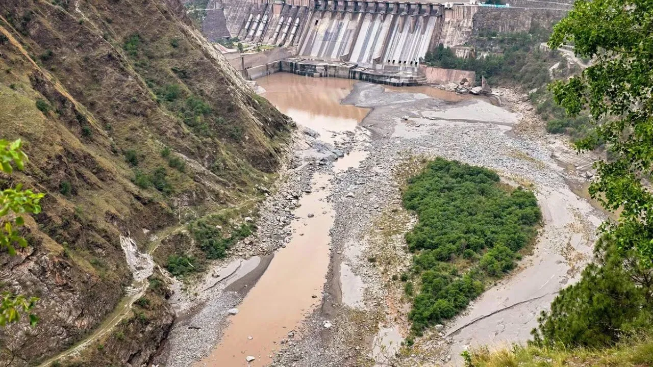 सिंधु जल संधि रोके जाने से J&K को हुआ फायदा… डिप्टी CM ने विधानसभा में बताया आगे का प्लान सिंधु जल संधि रोके जाने से J&K को हुआ फायदा... डिप्टी CM ने विधानसभा में बताया आगे का प्लान