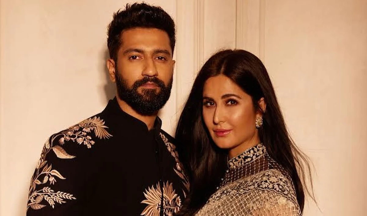 ‘सुपरहीरो’ हैं Katrina Kaif, मैं तो सिर्फ चीयरलीडर हूँ, Vicky Kaushal ने बयां किया पिता बनने का जादुई एहसास 'सुपरहीरो' हैं Katrina Kaif, मैं तो सिर्फ चीयरलीडर हूँ, Vicky Kaushal ने बयां किया पिता बनने का जादुई एहसास