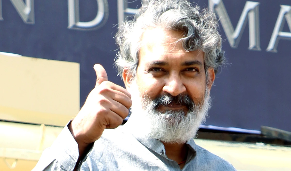 Dhurandhar 2 के मुरीद हुए SS Rajamouli, रणवीर सिंह की एक्टिंग और आदित्य धर के साहस को बताया ‘बेमिसाल’ Dhurandhar 2 के मुरीद हुए SS Rajamouli, रणवीर सिंह की एक्टिंग और आदित्य धर के साहस को बताया 'बेमिसाल'