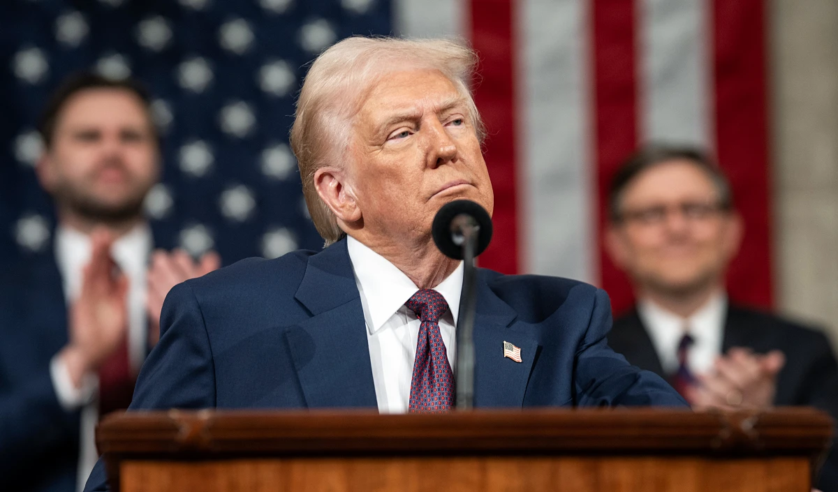 Donald Trump ने ईरान युद्ध का ठीकरा Defense Secretary Pete Hegseth पर फोड़ा, बदलती कहानियों के बीच बढ़े सवाल Donald Trump ने ईरान युद्ध का ठीकरा Defense Secretary Pete Hegseth पर फोड़ा, बदलती कहानियों के बीच बढ़े सवाल