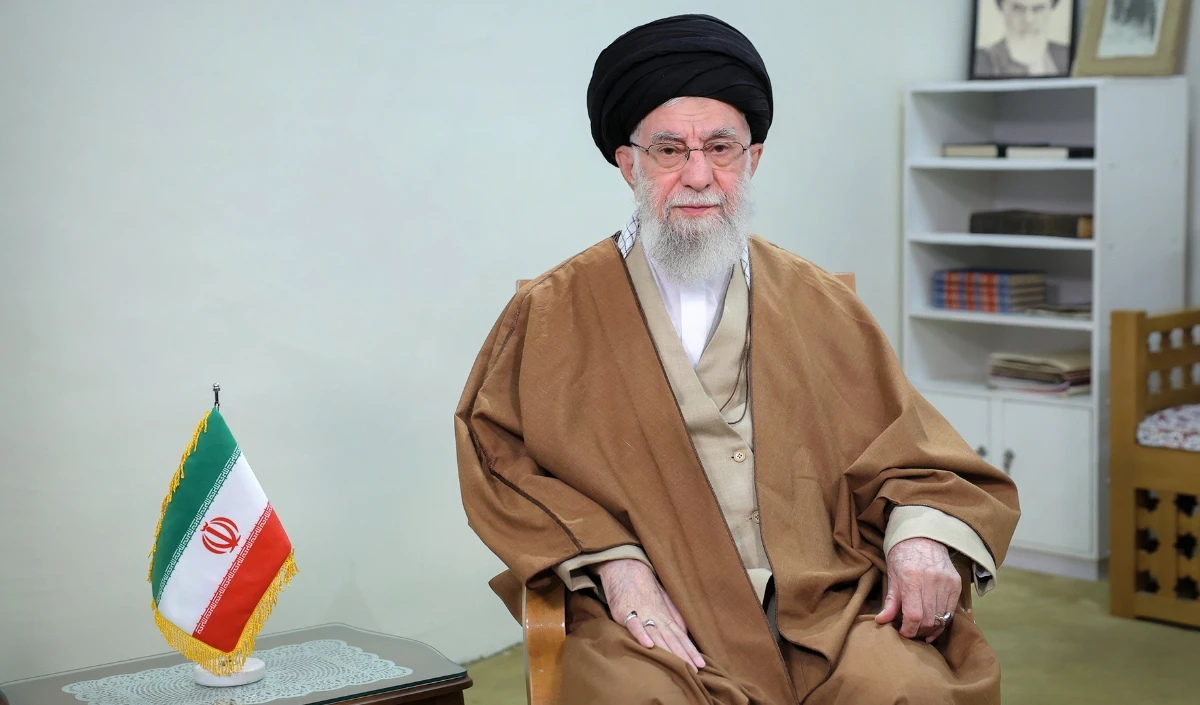 Khamenei के बाद कौन? Iran के नए Supreme Leader के नाम पर बनी सहमति, जल्द होगा बड़ा ऐलान Khamenei के बाद कौन? Iran के नए Supreme Leader के नाम पर बनी सहमति, जल्द होगा बड़ा ऐलान