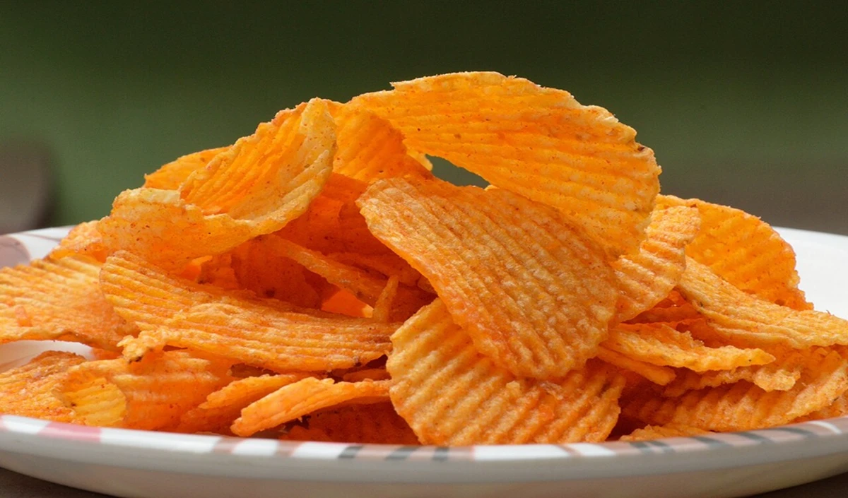 Kitchen Hack: आलू चिप्स में मिलाएं बस यह 1 चीज, बनेंगे एकदम Perfect और कुरकुरे Kitchen Hack: आलू चिप्स में मिलाएं बस यह 1 चीज, बनेंगे एकदम Perfect और कुरकुरे