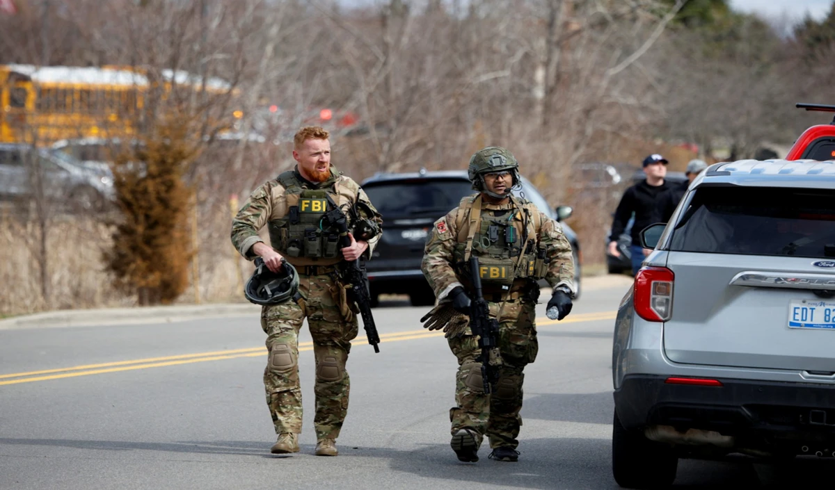 Michigan Synagogue Attack: हमलावर के भाई को इजरायल ने बताया हिजबुल्ला कमांडर, लेबनान एयरस्ट्राइक से जुड़ा कनेक्शन Michigan Synagogue Attack: हमलावर के भाई को इजरायल ने बताया हिजबुल्ला कमांडर, लेबनान एयरस्ट्राइक से जुड़ा कनेक्शन