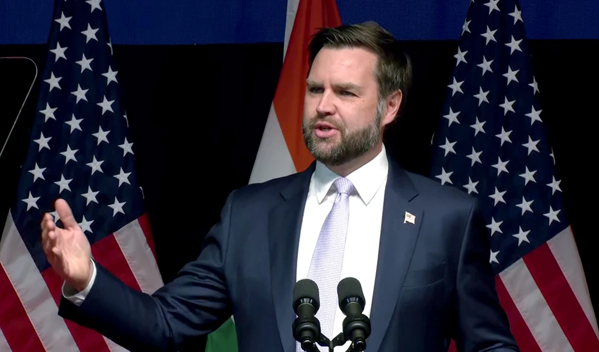 US दूतों को Iran ने किया रिजेक्ट, अब JD Vance संभालेंगे Pakistan में बातचीत की कमान? US दूतों को Iran ने किया रिजेक्ट, अब JD Vance संभालेंगे Pakistan में बातचीत की कमान?