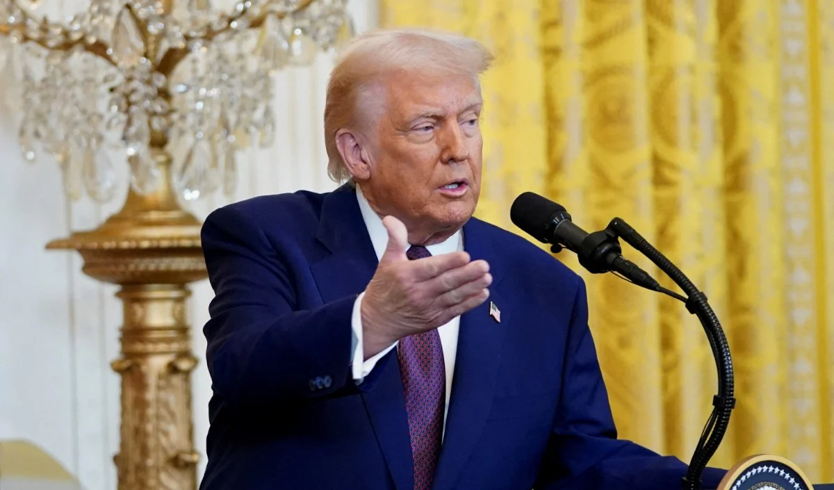 Donald Trump का बड़ा बयान: Iran के खिलाफ ‘परमाणु विकल्प’ खारिज, बोले- नौसैनिक नाकाबंदी 100% सफल Donald Trump का बड़ा बयान: Iran के खिलाफ 'परमाणु विकल्प' खारिज, बोले- नौसैनिक नाकाबंदी 100% सफल