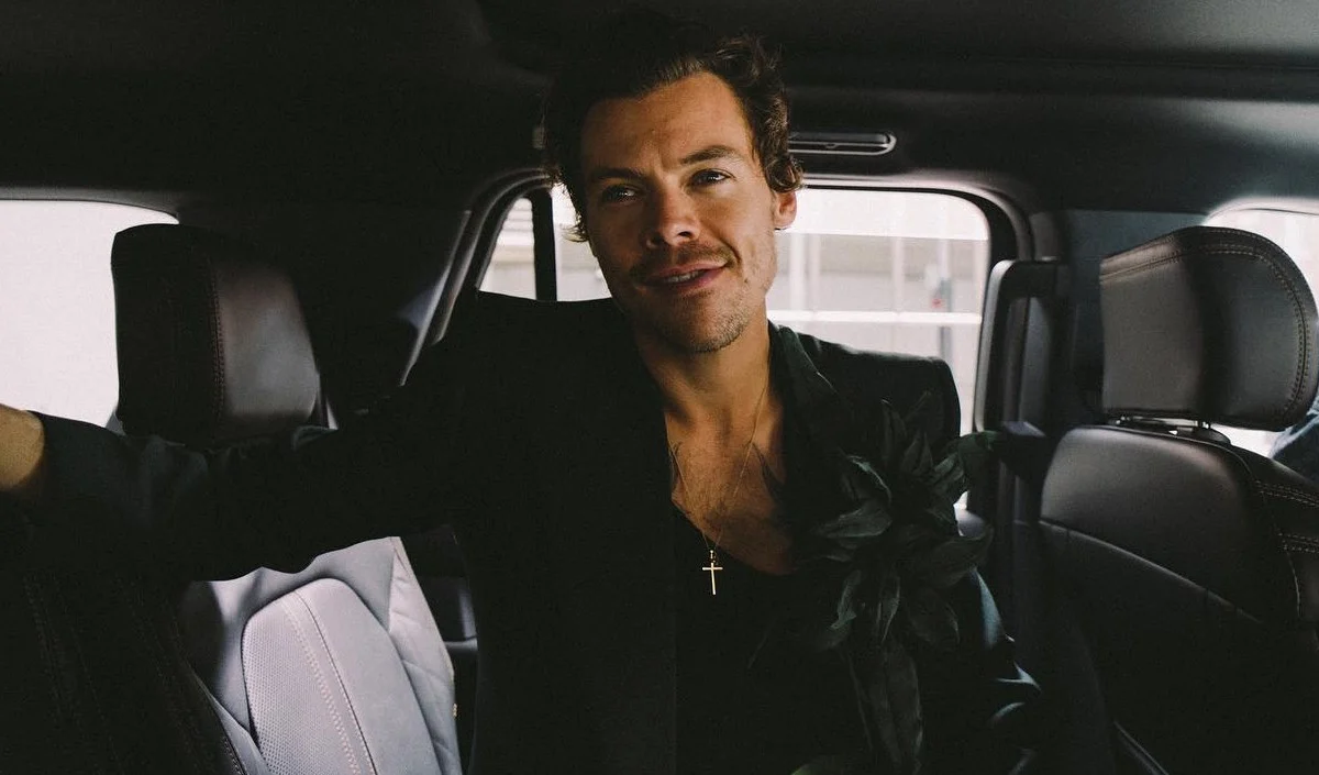 Harry Styles-Zoë Kravitz ने की Engagement, World Tour पर साथ दिखेगा Hollywood का ये Power Couple Harry Styles-Zoë Kravitz ने की Engagement, World Tour पर साथ दिखेगा Hollywood का ये Power Couple