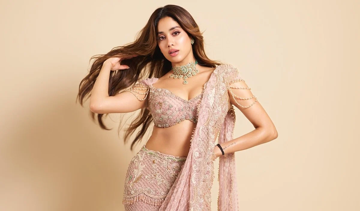 Janhvi Kapoor ने Shikhar Pahariya संग रिश्ते पर तोड़ी चुप्पी, Podcast में किया प्यार का इजहार Janhvi Kapoor ने Shikhar Pahariya संग रिश्ते पर तोड़ी चुप्पी, Podcast में किया प्यार का इजहार