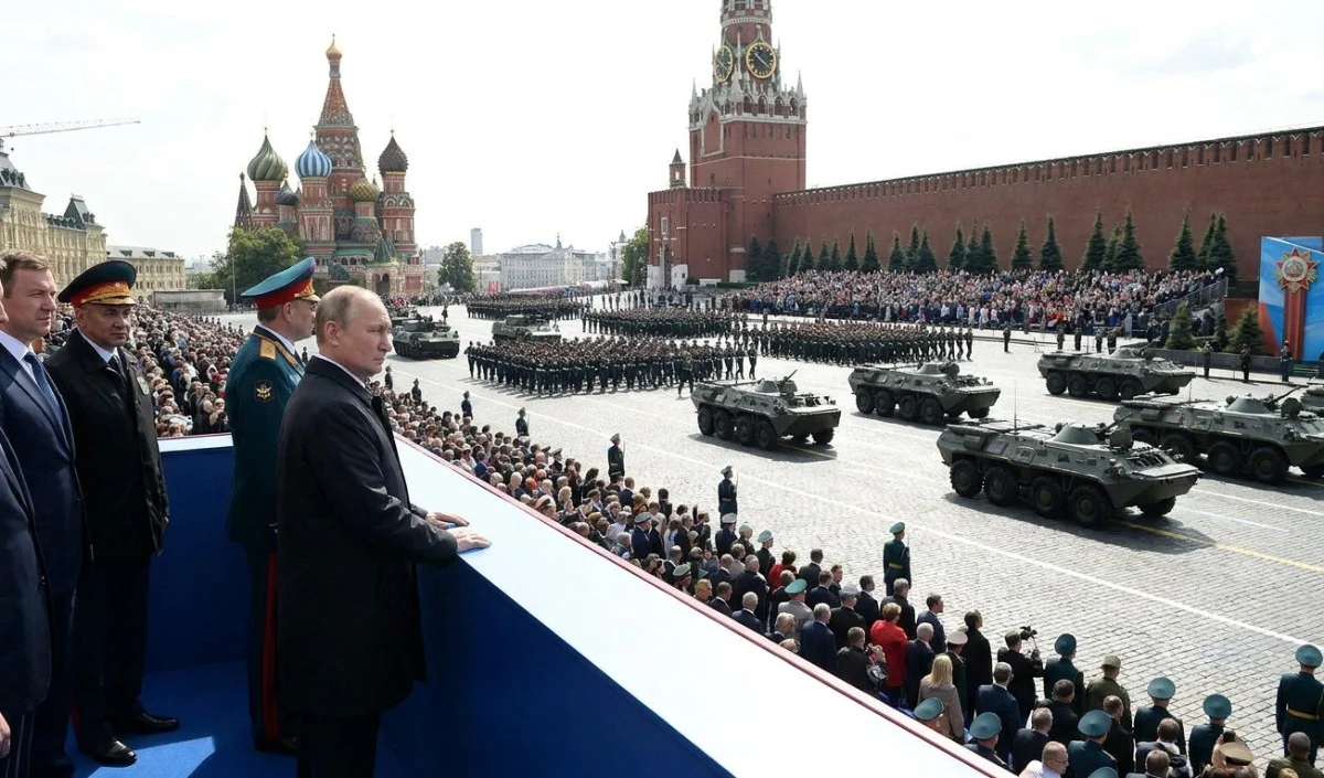 Putin का चौंकाने वाला फैसला, Red Square की Victory Day Parade में क्यों नहीं दिखेंगे रूसी टैंक? Putin का चौंकाने वाला फैसला, Red Square की Victory Day Parade में क्यों नहीं दिखेंगे रूसी टैंक?