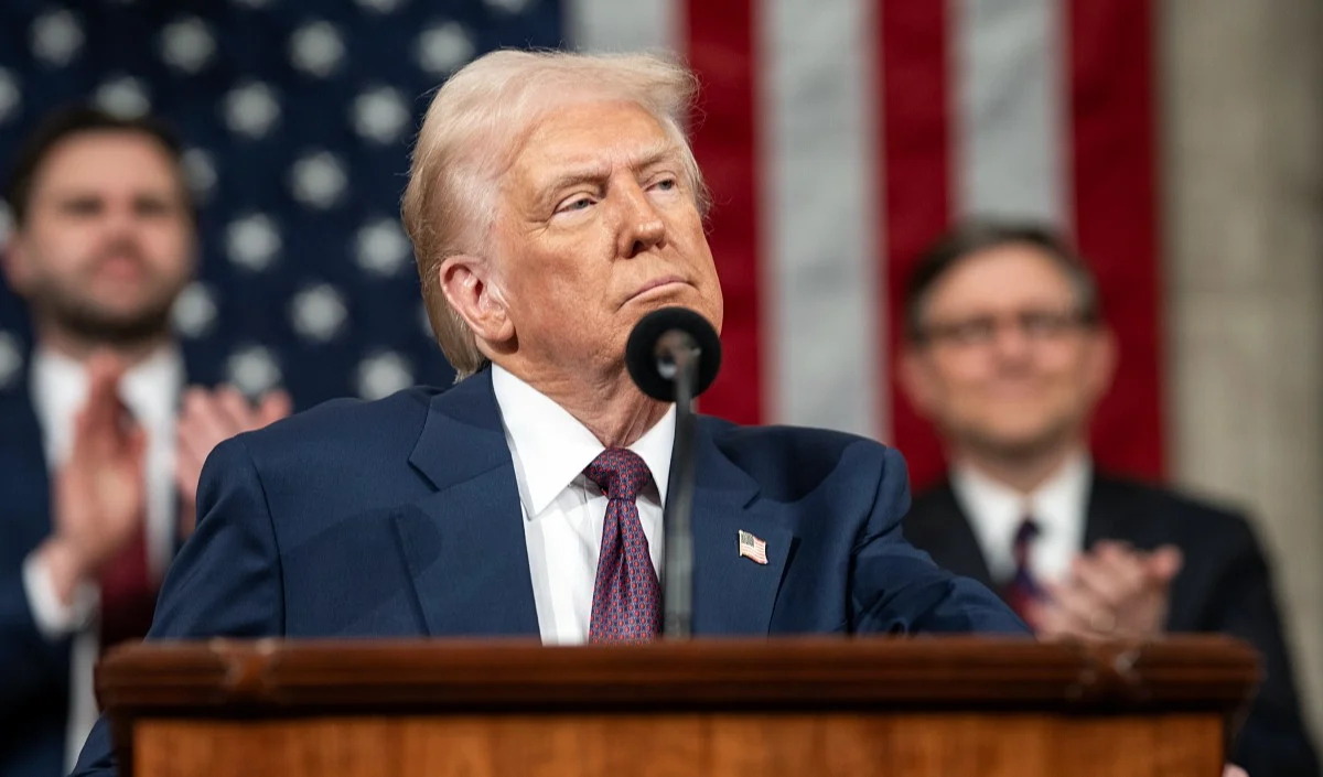झूठों की मिसाल बनेंगे Donald Trump, एक घंटे में बोलते हैं 7 झूठ! Iran ने दी होर्मुज को फिर से बंद करने की धमकी झूठों की मिसाल बनेंगे Donald Trump, एक घंटे में बोलते हैं 7 झूठ! Iran ने दी होर्मुज को फिर से बंद करने की धमकी