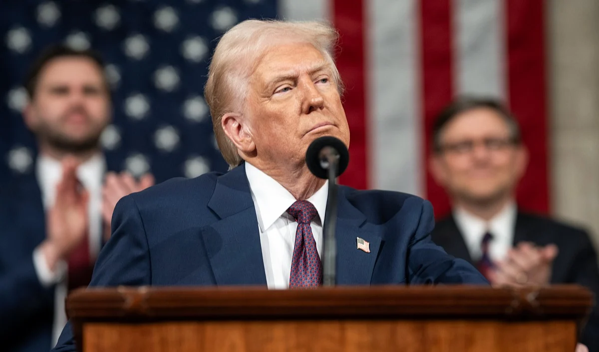 सीजफायर के नाम पर धोखाधड़ी? अब पीछे नहीं हटेगी अमेरिकी सेना, Donald Trump की ईरान को दो-टूक चेतावनी सीजफायर के नाम पर धोखाधड़ी? अब पीछे नहीं हटेगी अमेरिकी सेना, Donald Trump की ईरान को दो-टूक चेतावनी