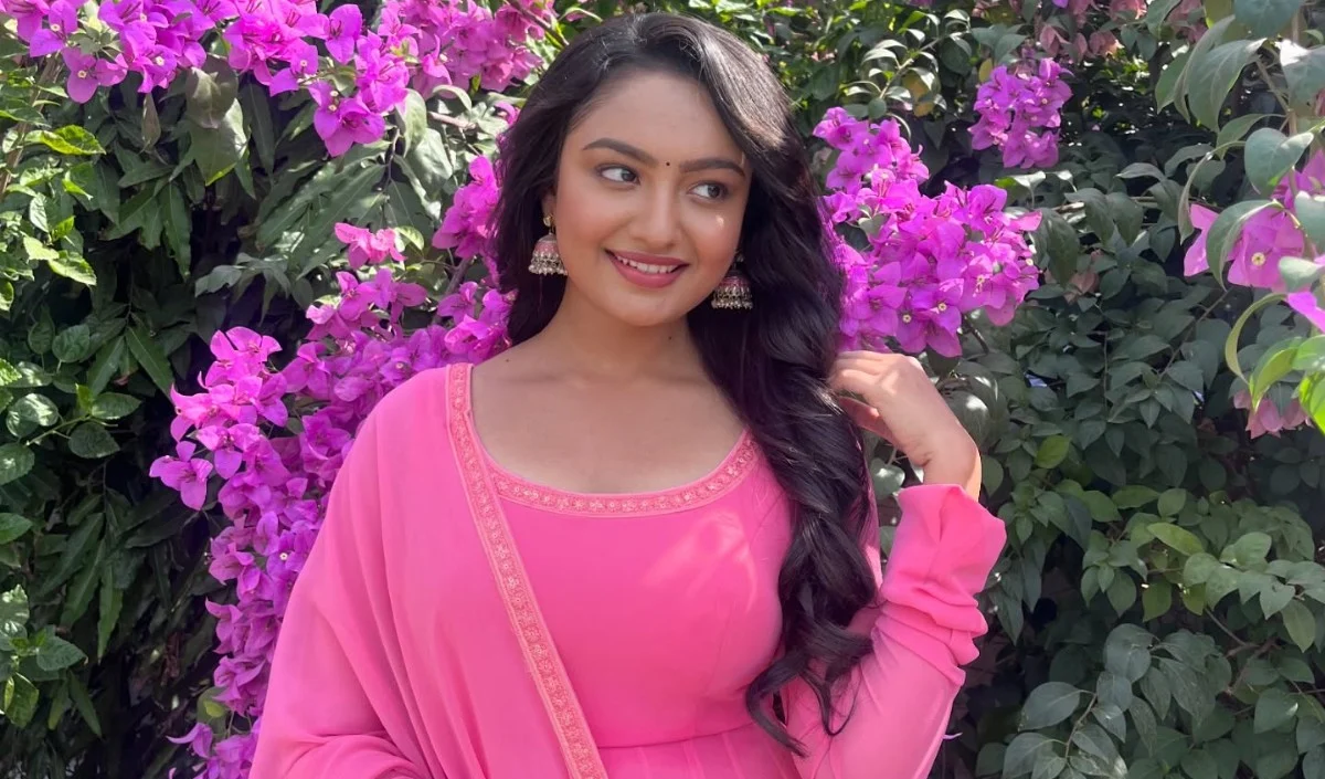 30 साल की Sanchita Ugale के सुसाइड से सदमे में फैंस, मरने से पहले शेयर किया था हैप्पी वीडियो 30 साल की Sanchita Ugale के सुसाइड से सदमे में फैंस, मरने से पहले शेयर किया था हैप्पी वीडियो