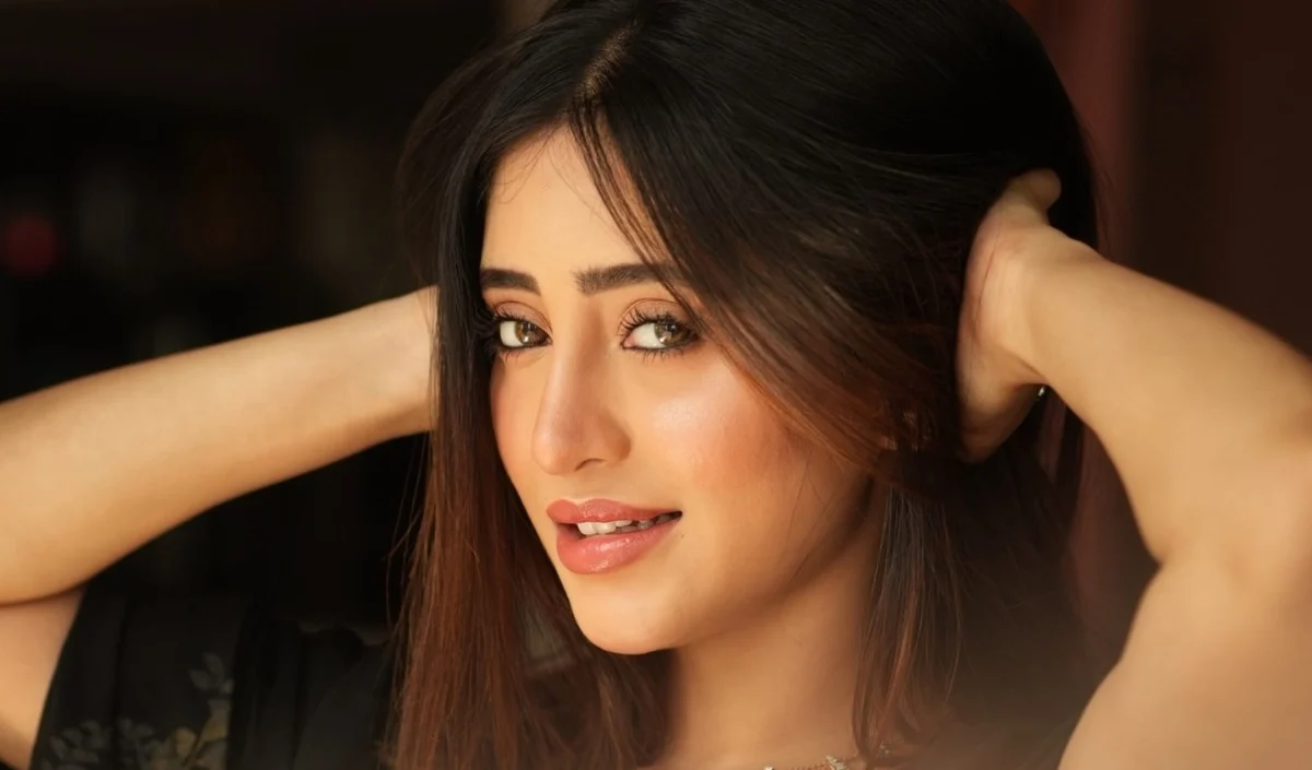 4 साल बाद नए तेवर और दो-दो जेलरों के साथ लौट रहे Lock Upp 2 में होगी Shivangi Joshi की एंट्री? 4 साल बाद नए तेवर और दो-दो जेलरों के साथ लौट रहे Lock Upp 2 में होगी Shivangi Joshi की एंट्री?